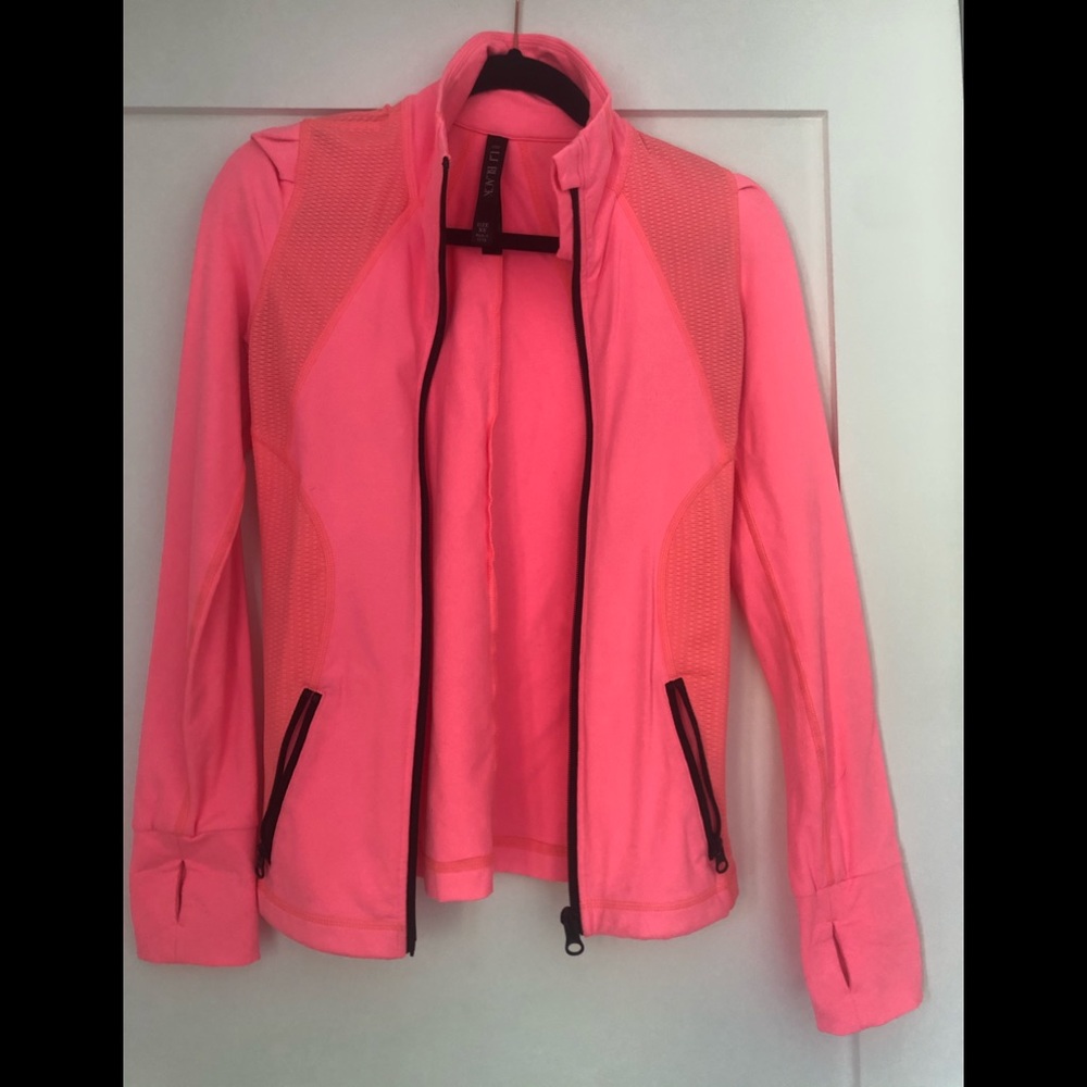 Lorna Jane long sleeve zip up size xs